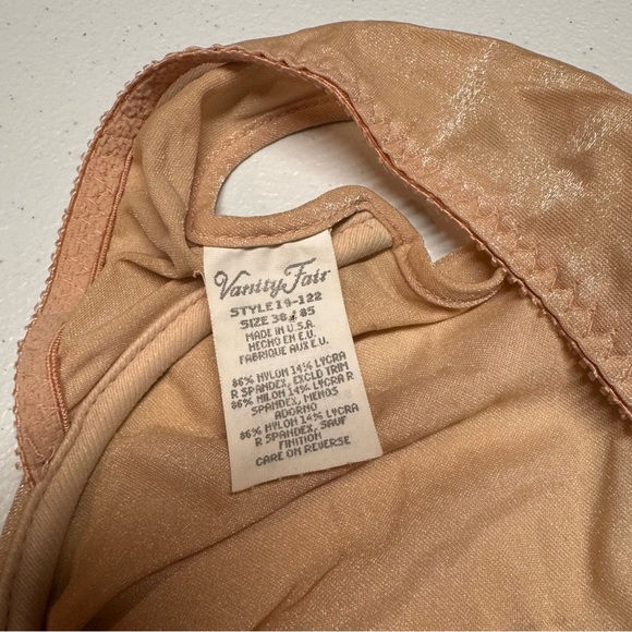 Vintage Vanity Fair Unlined Bra Size 38 - Picture 5 of 5